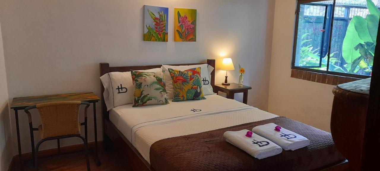 Ecohotel Bordones Isnos Exterior photo