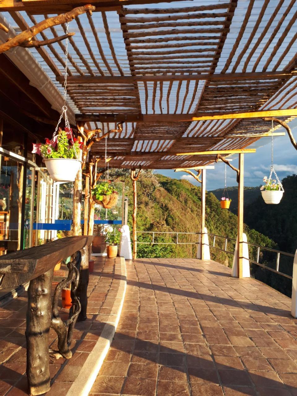 Ecohotel Bordones Isnos Exterior photo